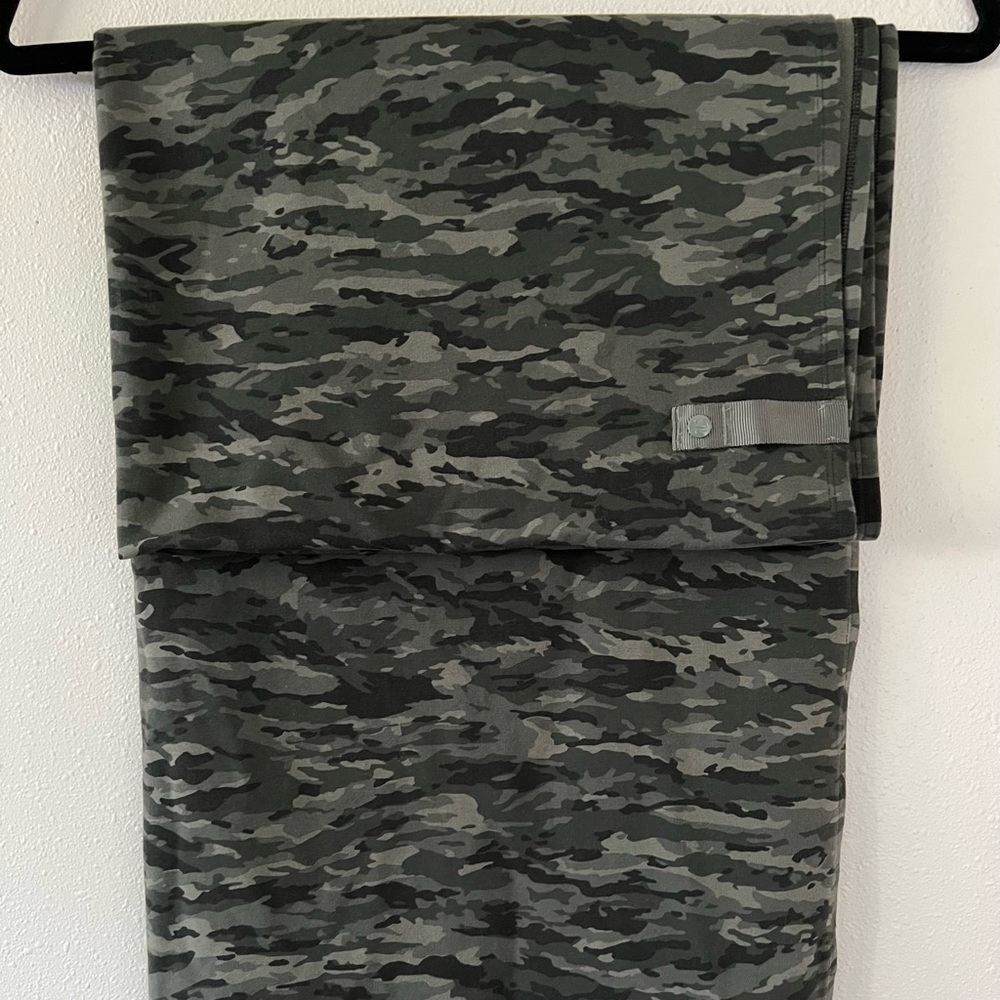 Lululemon Vinyasa Scarf